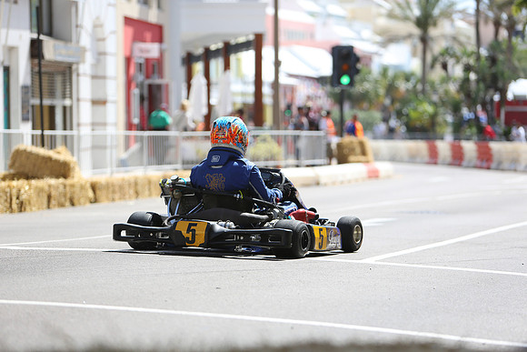 AH4A5889